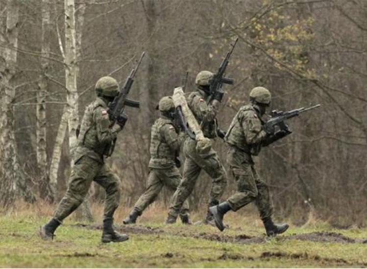 打起來了！美國波蘭兩國軍演變斗毆，多名波蘭軍人被錘爆【潤康】磨煤機磨輥對此看法